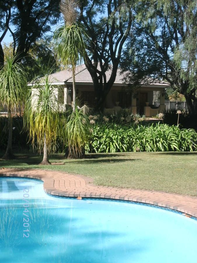 Farmhouse Lodge Newcastle Exterior foto